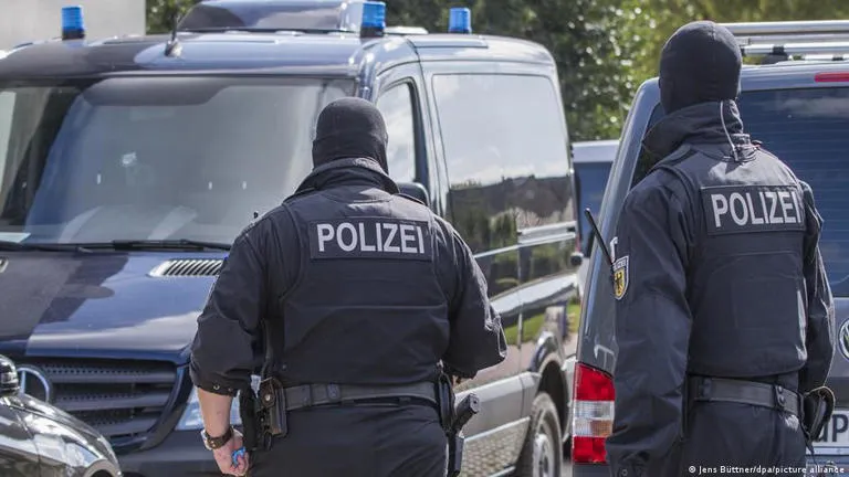 German Man Arrested for Darknet Site Targeting Politicians